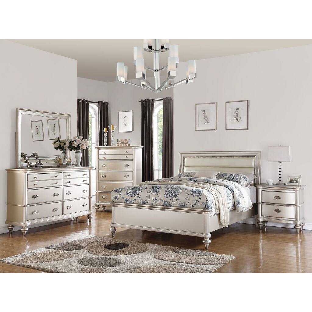Savina 4 Piece Bedroom Set