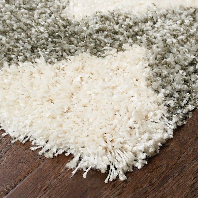 Style Haven Harrison Chevron Stripes Plush Shag Rug