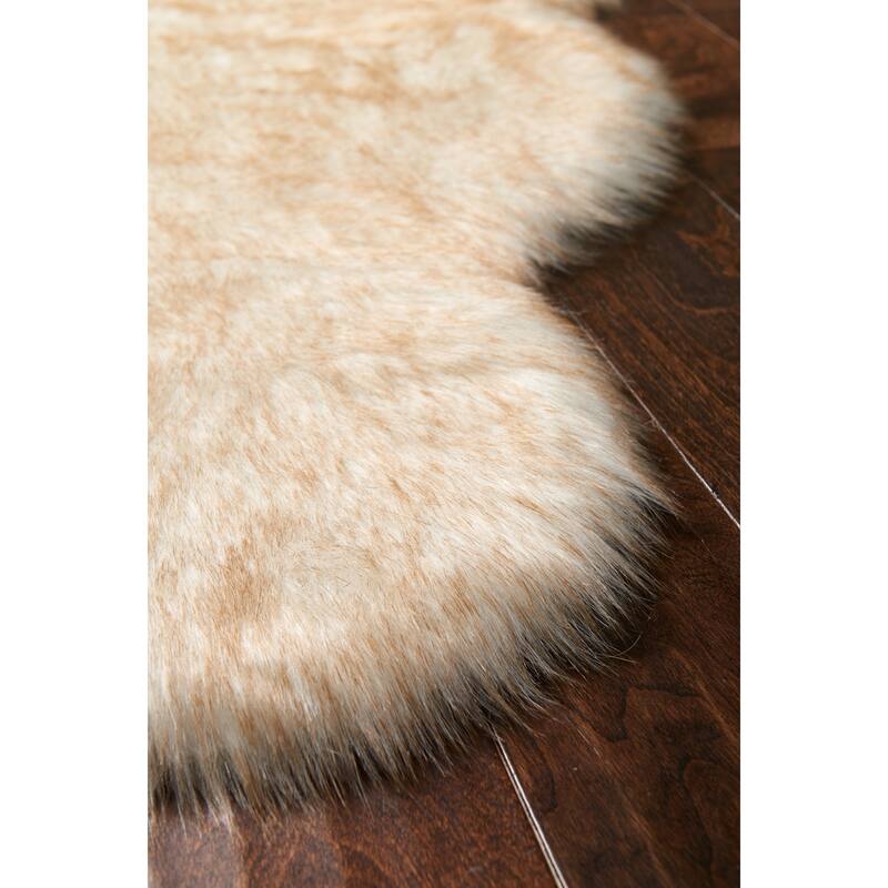 Alexander Home Faux Fur Two-toned Textured Shag Rug