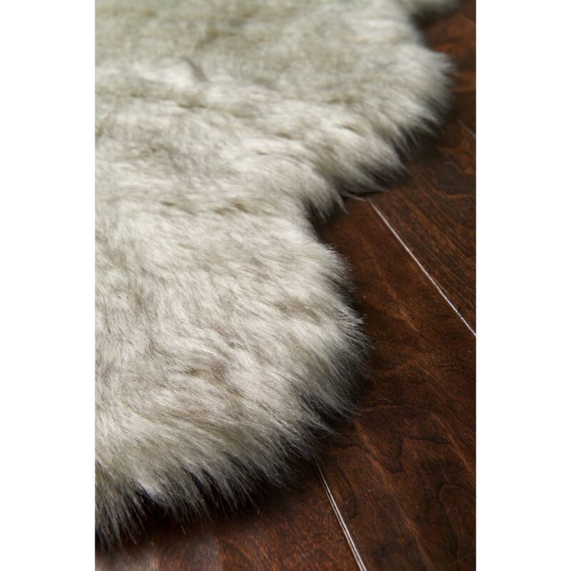 Alexander Home Faux Fur Two-toned Textured Shag Rug