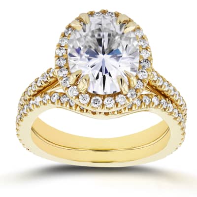 Annello by Kobelli 14k Yellow Gold 3ct Oval Moissanite and 3/5ct TDW Diamond Halo 2-Piece Bridal Set