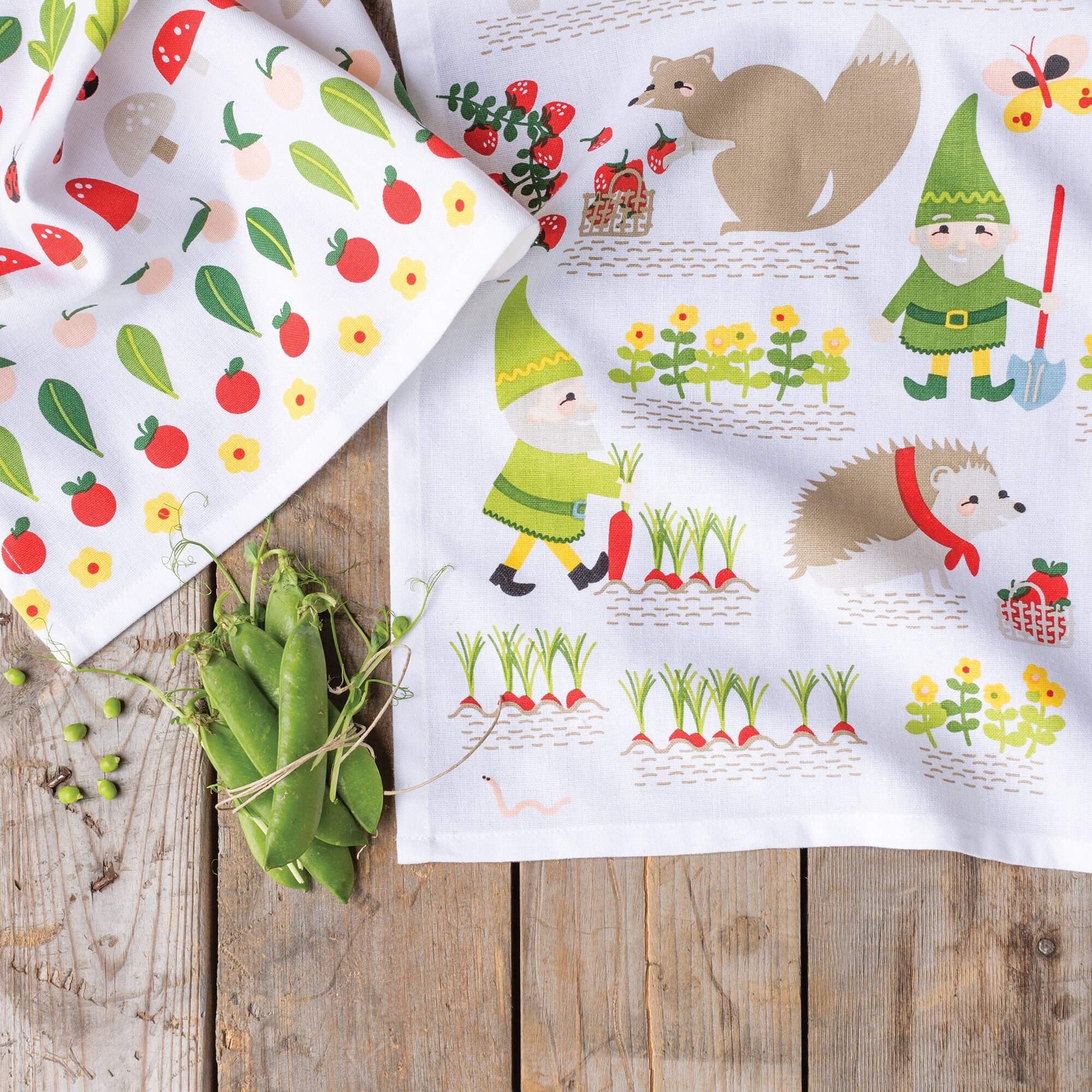 https://ak1.ostkcdn.com/images/products/13044441/Gnome-Sweet-Gnome-Kitchen-Dishtowel-by-Now-Designs-Set-of-2-4e5d6a18-26a3-4809-845f-17d2503e1e91.jpg