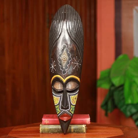Handcrafted Sese Wood 'Ashanti Warrior Queen' Wall Mask (Ghana)