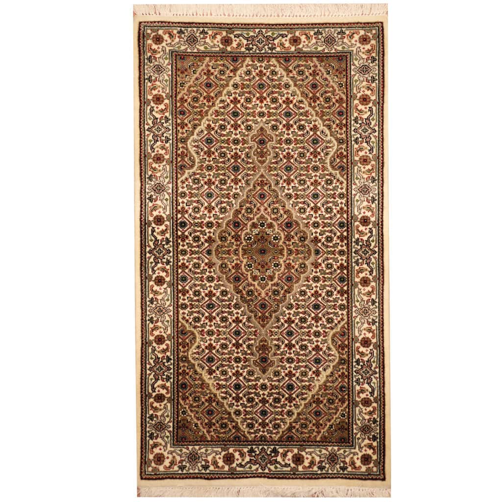 HERAT ORIENTAL Handmade One-of-a-Kind Tabriz Wool and Silk Rug - 2'6 x 4'6 - 2'6 x 4'6