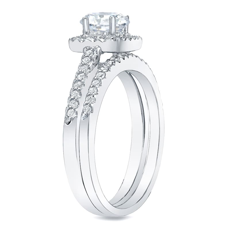Auriya Platinum Gold 3/4ctw Princess-cut Halo Diamond Engagement Ring Bridal Set