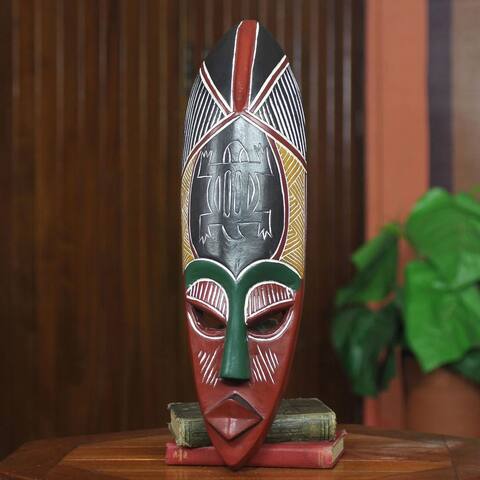 Handmade Sese Wood 'Adaptability' African Wall Mask (Ghana)