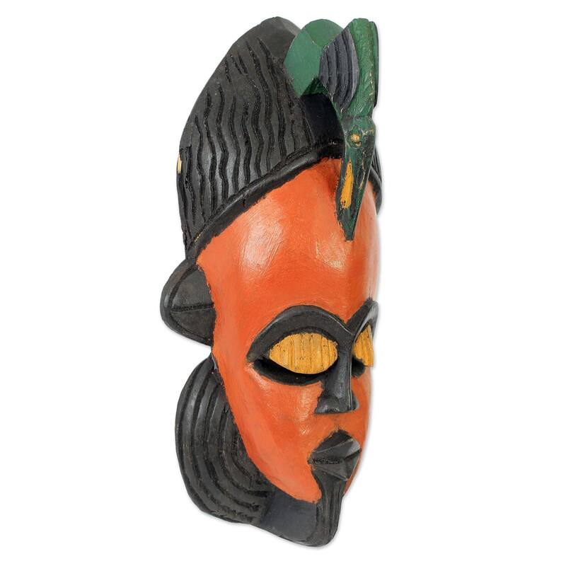 Handmade Sese Wood 'Painted Bird' African Wall Mask (Ghana)