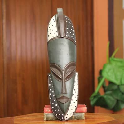 Handmade Sese Wood 'Ewuraba' African Wall Mask (Ghana)