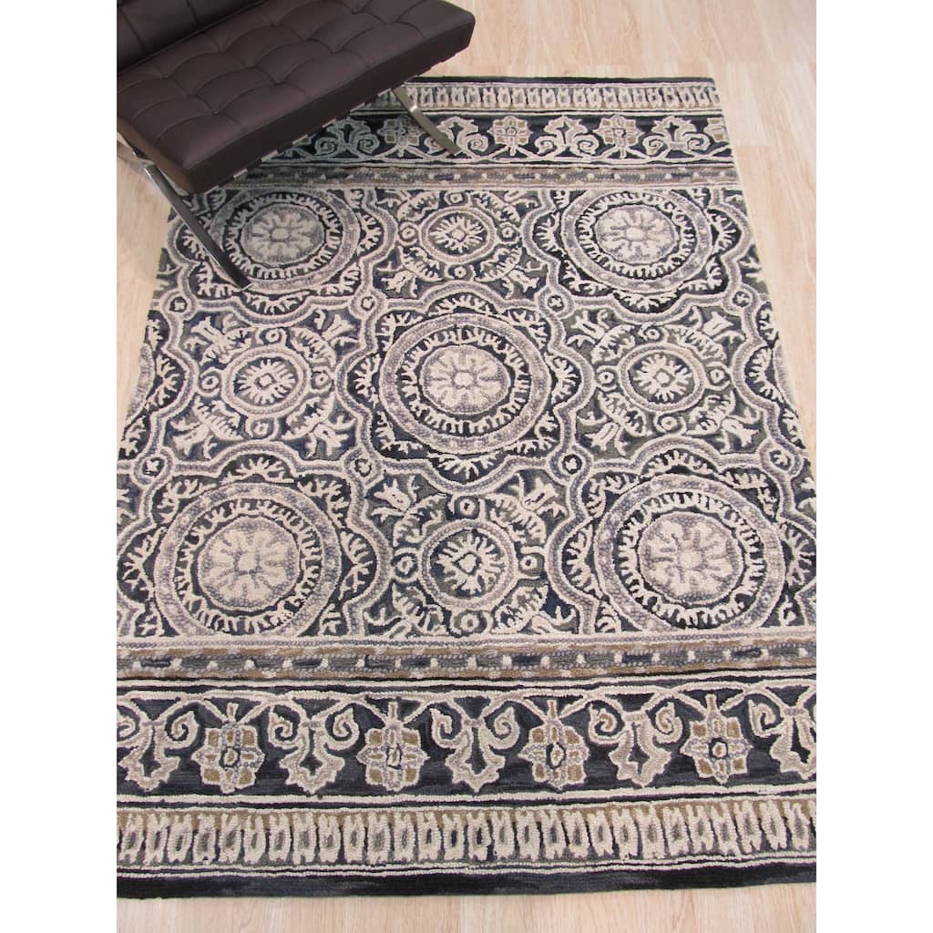 Hand-tufted Wool Blue Transitional Floral Claire Rug - 5' x 7'