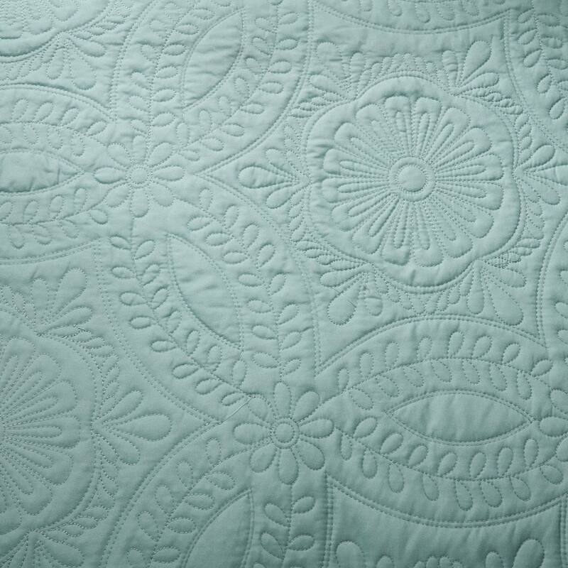 Madison Park Brenna Blue Printed 6 Piece Day Bed Cover Set