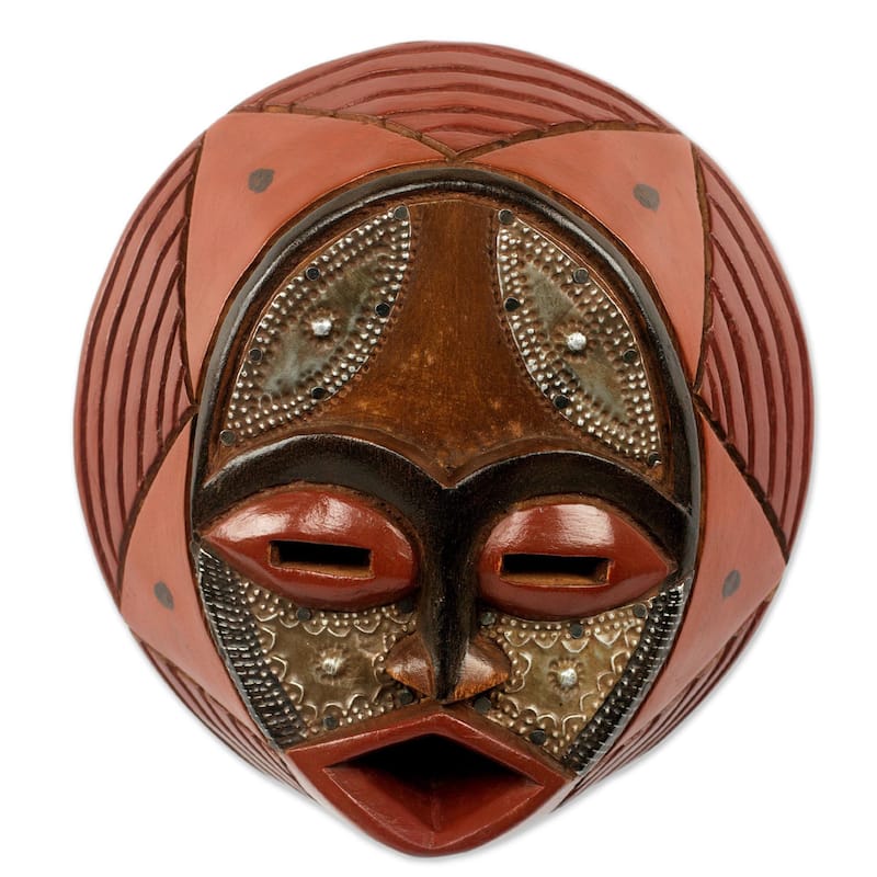 Handmade Praise God Wood Mask (Ghana) - Brown