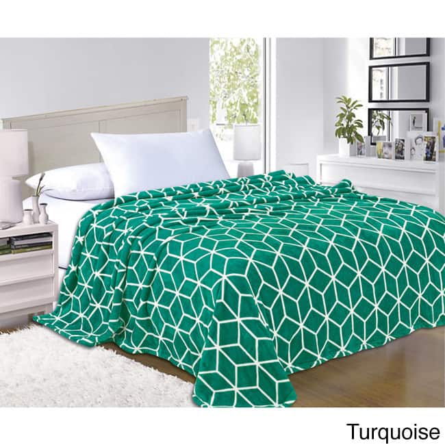 Elegant Comfort Ultra Soft Cube Pattern Fleece Blanket - Twin - Turquoise