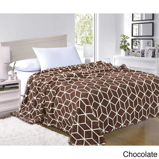 Elegant Comfort Ultra Soft Cube Pattern Fleece Blanket - Twin - Chocolate