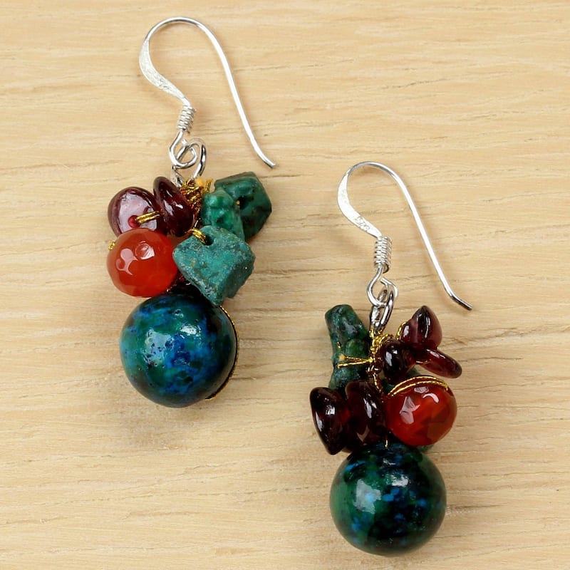NOVICA Handmade Sterling Silver Tropical Oasis Garnet Dangle Earrings (Thailand) - 1.6*0.6