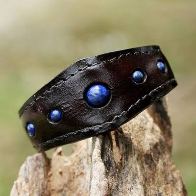 Handmade Leather 'Power Blue' Lapis Lazuli Bracelet (Thailand)