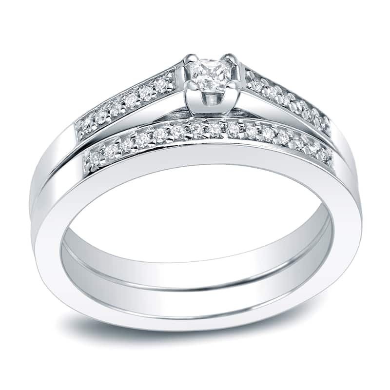 Auriya Platinum 1/4ctw Petite Princess-cut Diamond Wedding Ring Set