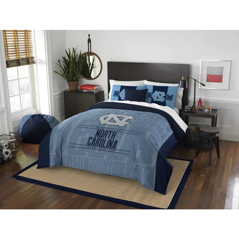 NCAA UNC Modern Take Full/ Queen 3-piece Comforter Set