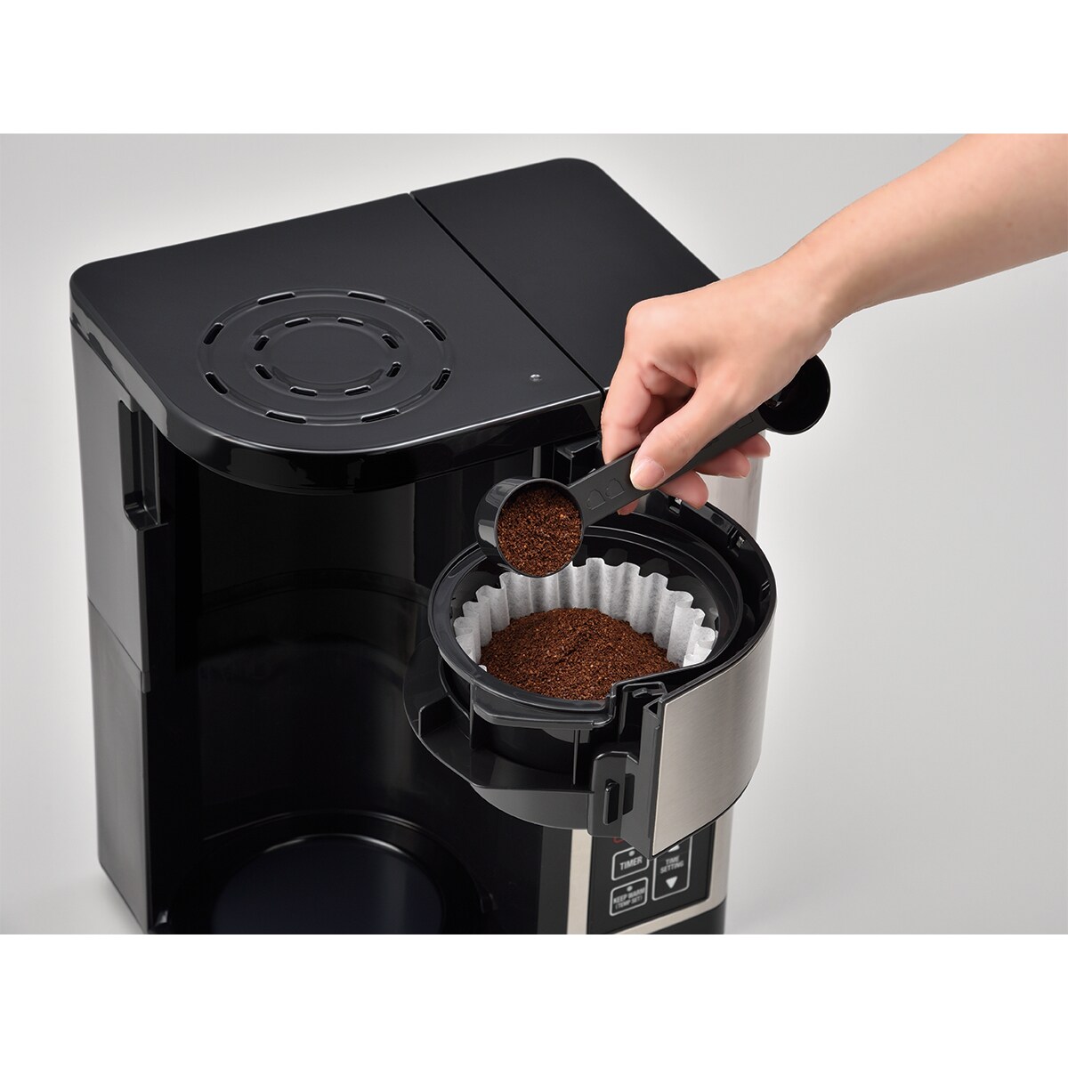 https://ak1.ostkcdn.com/images/products/13261102/Zojirushi-Fresh-Brew-Plus-12-Cup-Coffee-Maker-72681743-cd53-40b2-961a-42ebf7ce8b63.jpg