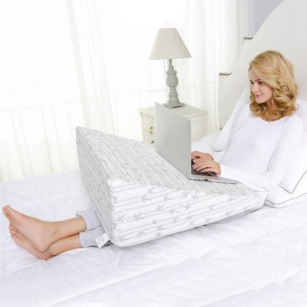 Shop Miranda Haus Therapeutic Design Parker Memory Foam Wedge