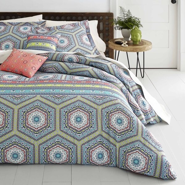 Azalea Skye Sumatra Medallion Bonus Comforter Set