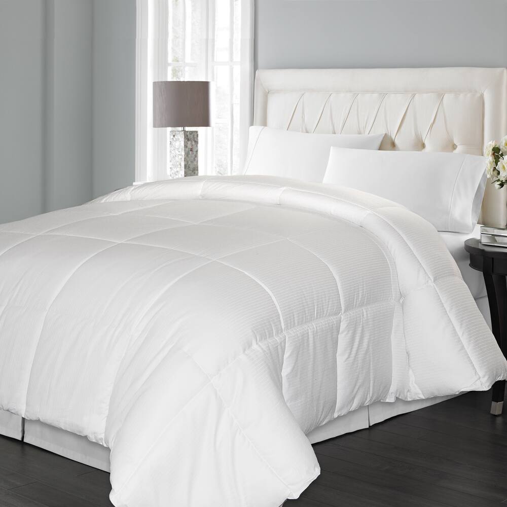 Hotel Grand 1000 Thread Count Damask Stripe Down Alternative Comforter