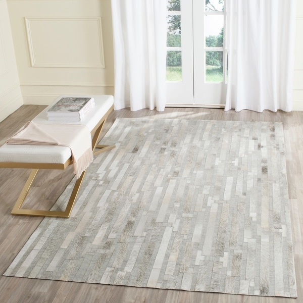 Safavieh Studio Leather Modern Handmade Ivory/ Grey Leather Rug - 8' X 10'