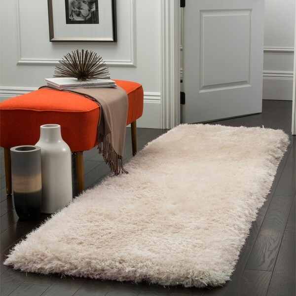Safavieh Handmade Luxe Shag Super Plush Bone Polyester Runner - 2'3" x 8'