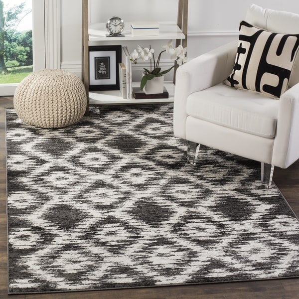 Safavieh Adirondack Modern Charcoal/ Ivory Rug - 4' Square
