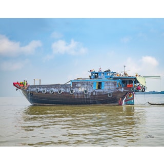 Stewart Parr 'Another scene of living and working on Mekong River boats ...