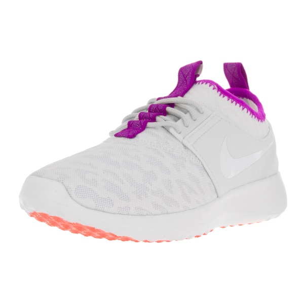 nike women's juvenate running shoe
