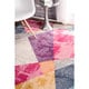 Nuloom triangle rug