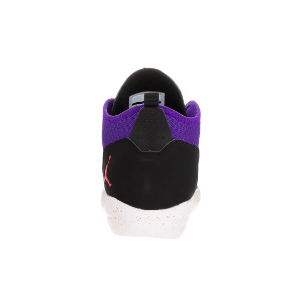 kids purple basketball shoes