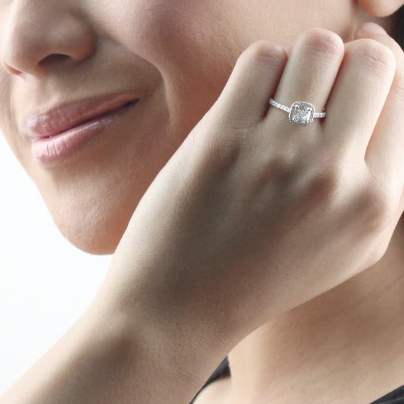 Auriya 14k Gold 1 1/2ctw Cushion-cut Halo Diamond Engagement Ring Certified