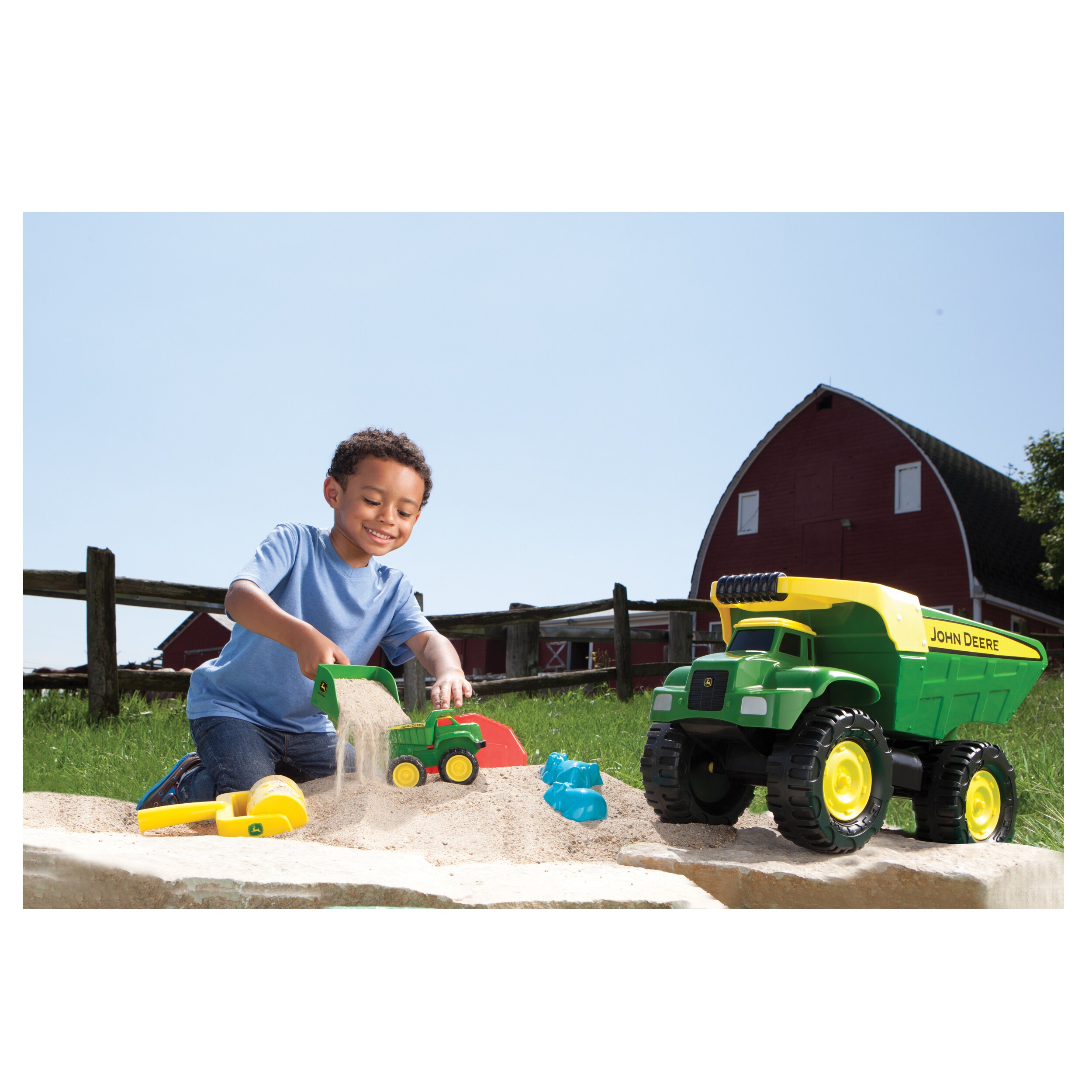 john deere big scoop dump truck and excavator