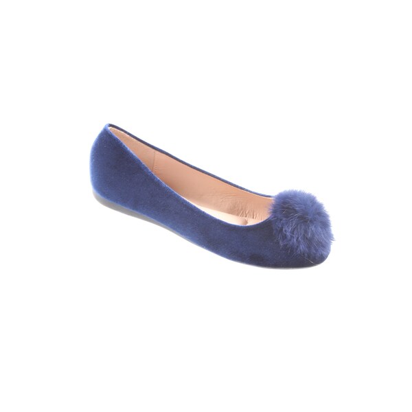 Shop Hadari Women's Alyssas Flat Shoe Free Shipping On Orders Over