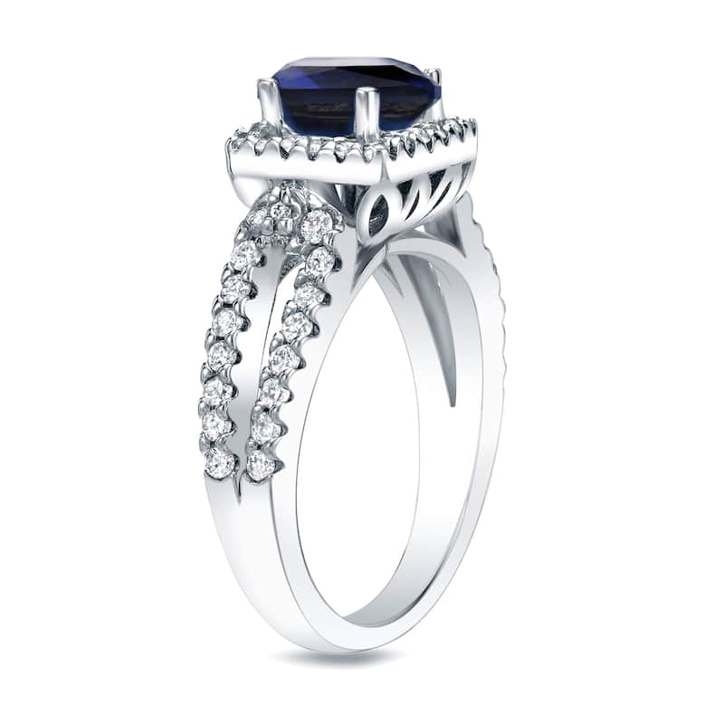 Platinum Princess-Cut 1ct Blue Sapphire and 3/4ct TDW Diamond Halo Engagement Ring