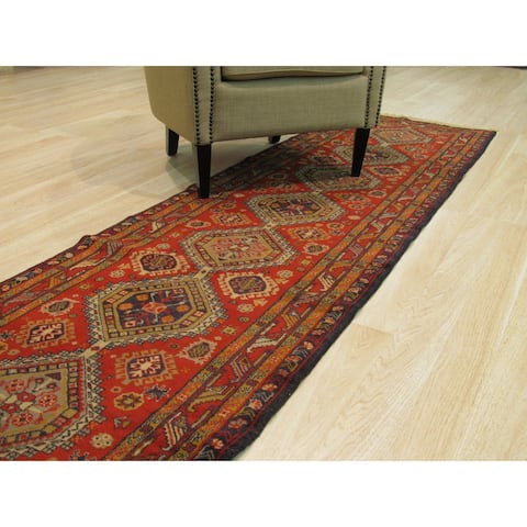 Hand-knotted Wool Rust Traditional Oriental Shirvan Rug (2'7 x 9'5) - 3' x 9'