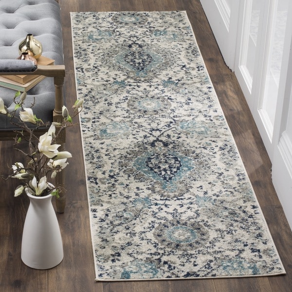 Safavieh Madison Paisley Boho Glam Cream/ Light Grey Runner Rug - 2'3" x 8' Runner