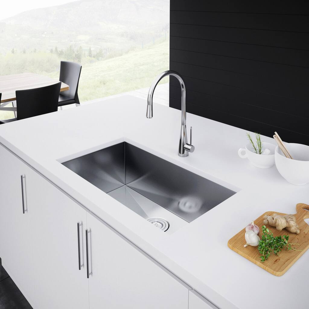 Exclusive Heritage 32 x 19 Single Bowl Undermount Stainless Steel Kitchen Sink