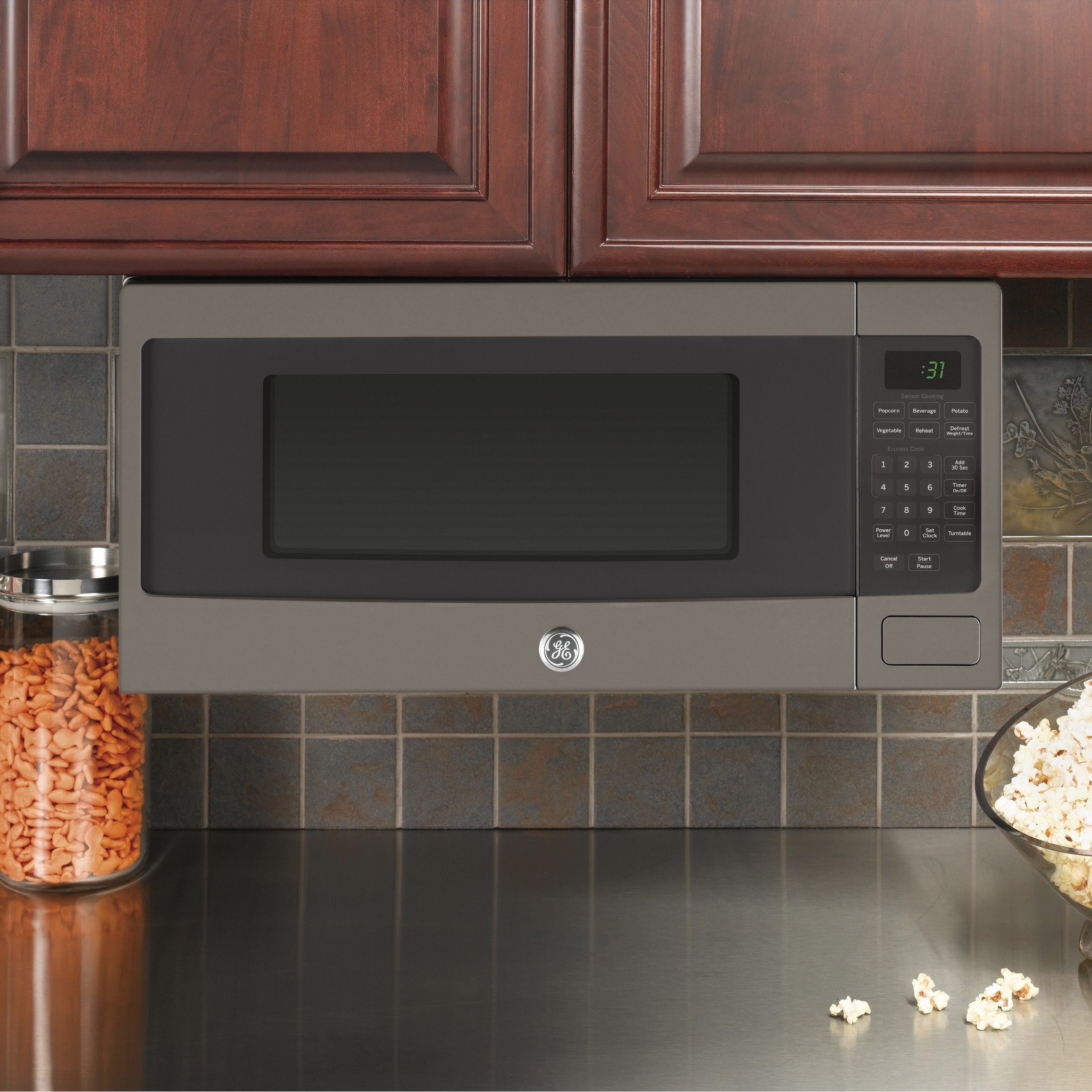 Shop Ge Profile Series 1 1 Cubic Feet Countertop Microwave Oven