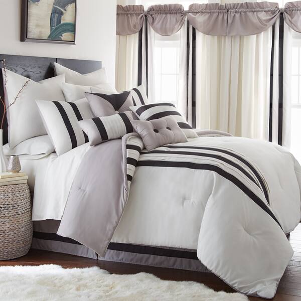 Shop Amraupur Overseas Newport 24 Piece Bed In A Bag With Curtains