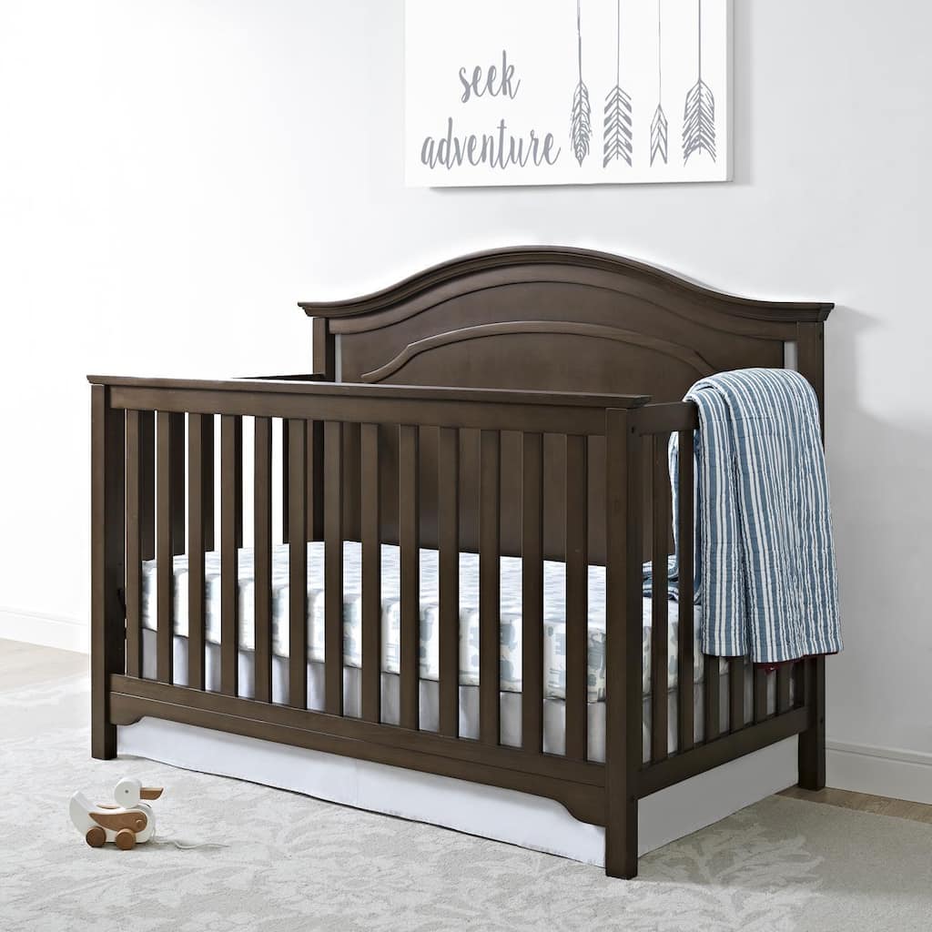 Eddie Bauer Hayworth 4-1 Convertible Crib