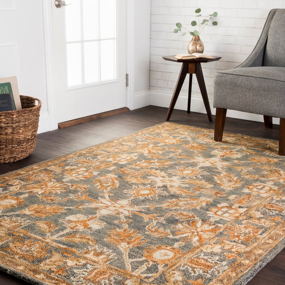 Alexander Home Madaline Victorian Botanical Hand-hooked 100% Wool Rug