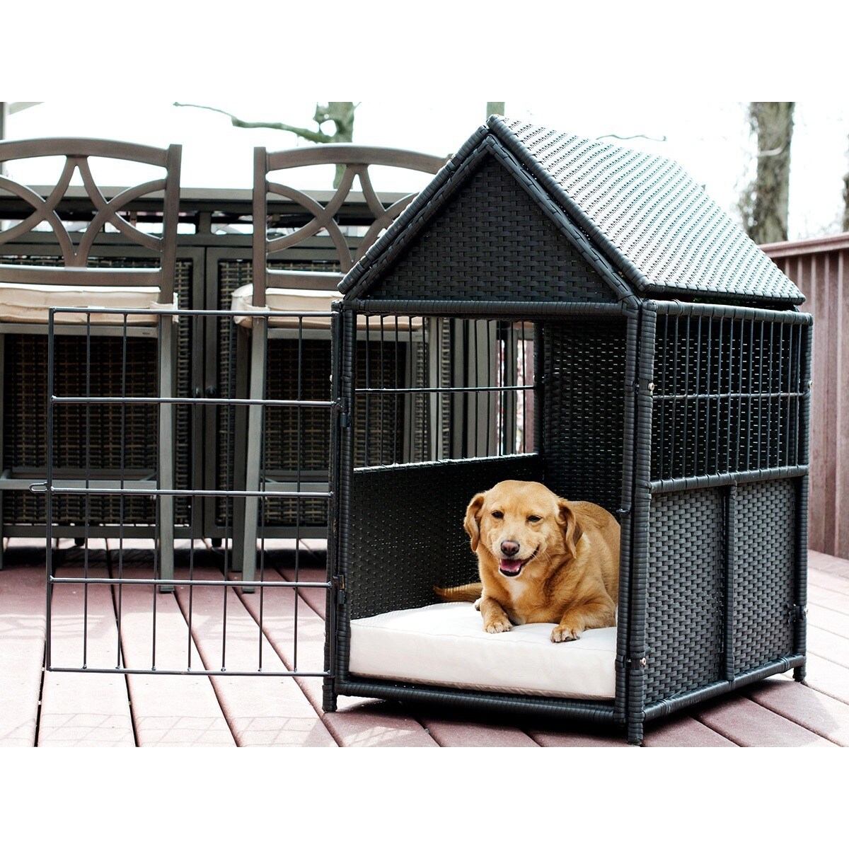 dog crate with storage