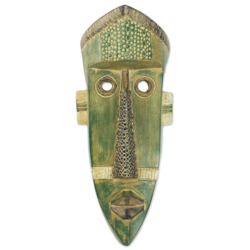 NOVICA African Wood Mask, 'Green Giant' (Ghana)