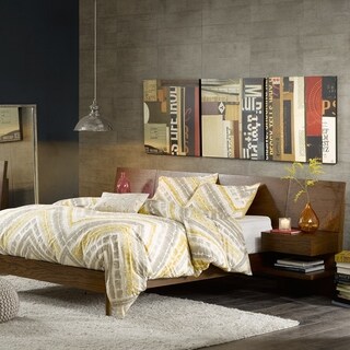 INK+IVY Clark Pecan King Bed with Two Nighstands