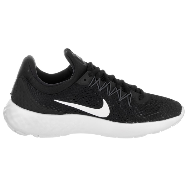 skyelux nike womens