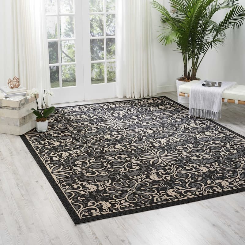 Nourison Caribbean Modern Trellis Medallion Indoor / Outdoor Area Rug