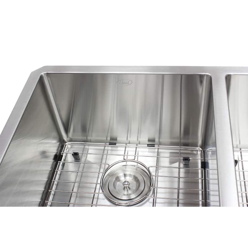 32-inch Stainless Steel Double Bowl 15mm Radius Undermount Kitchen Sink with Accessories