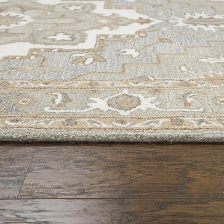 Alora Decor Makalu Traditional Oriental Medallion rug
